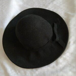 Women's wide-brimmed felt hat, elegant hat Head circumference 23 inches